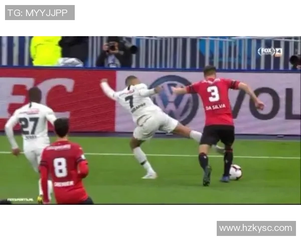 皇马迎战其姆奇期待精彩对决球迷热情高涨共襄盛举 皇马迎战其姆奇期待精彩对决球迷热情高涨共襄盛举