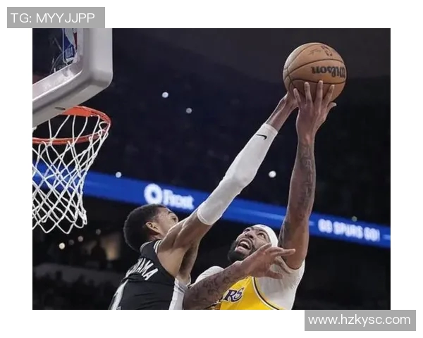 文班亚马新赛季表现抢眼场均20分10篮板3盖帽展现超强实力